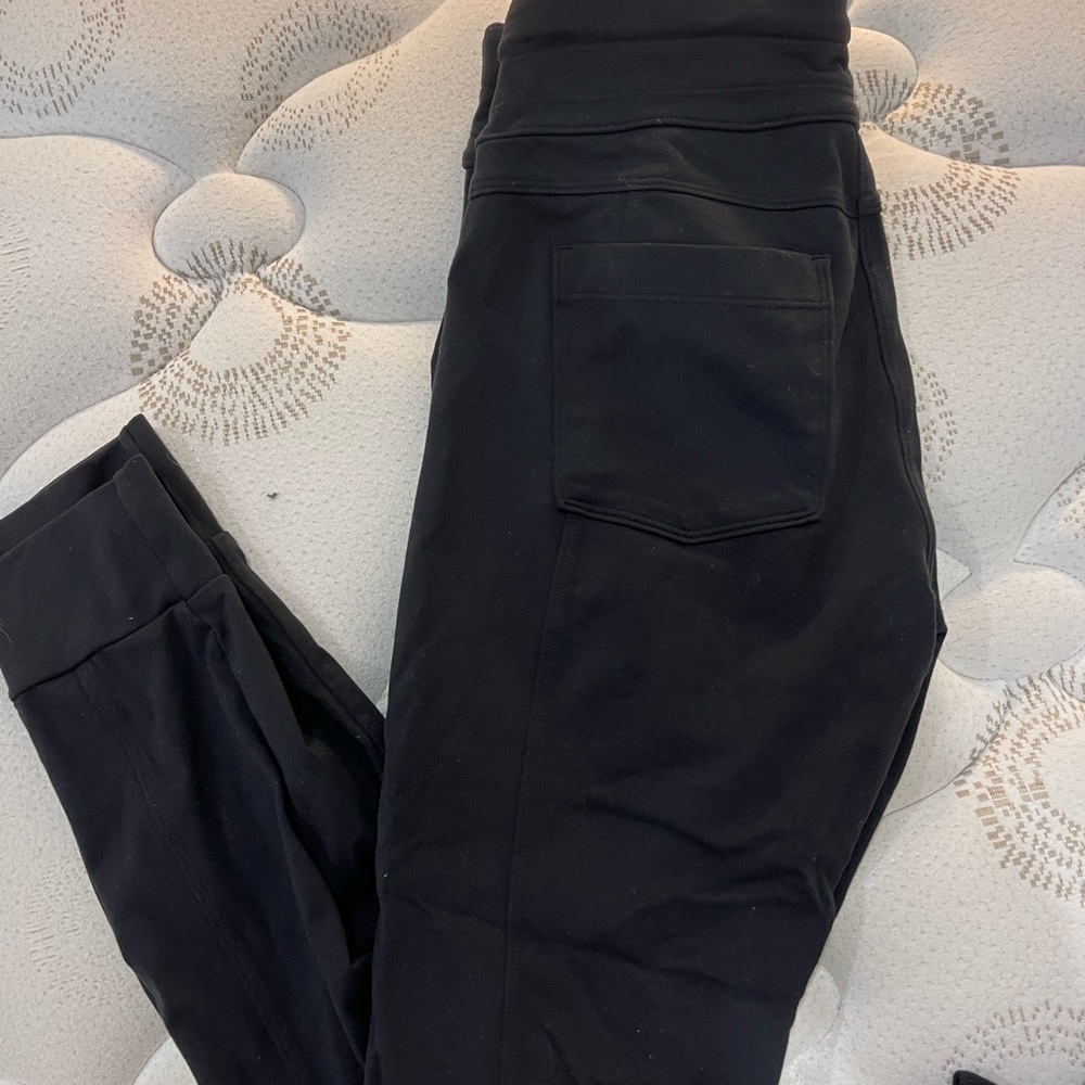 Women’s athleta black joggers